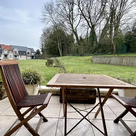 L'argousier St Val Apartamento